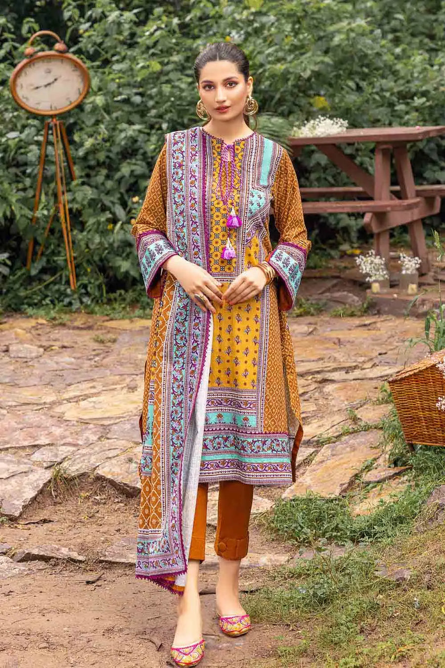 Gul Ahmed Winter Khaddar Unstitched Printed 3Pc Suit K-22059 B