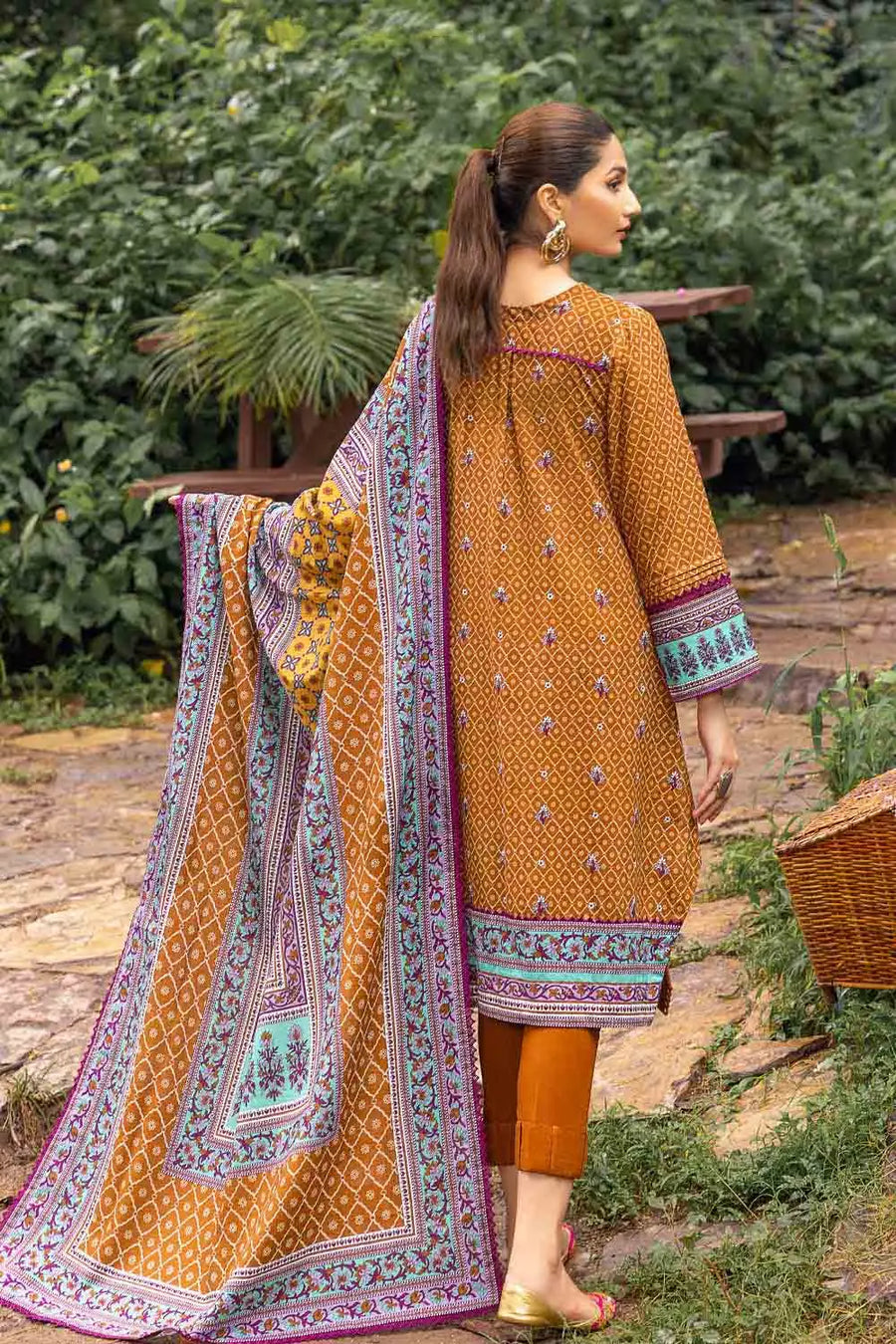 Gul Ahmed Winter Khaddar Unstitched Printed 3Pc Suit K-22059 B