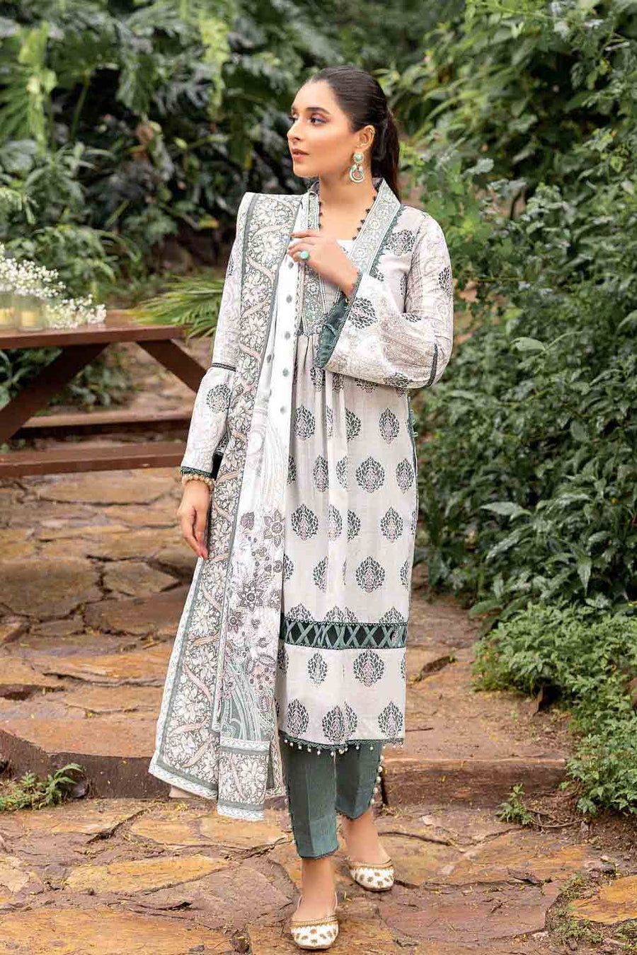 Gul Ahmed Winter Khaddar Unstitched Printed 3Pc Suit K-22060 A