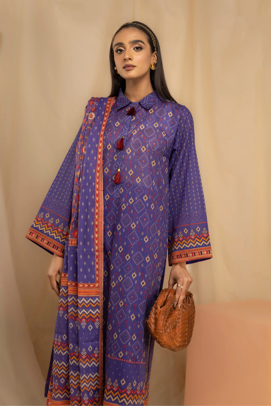 LSM Lakhany Komal Unstitched Printed Lawn 3Pc Suit KPC-SR-0095-A