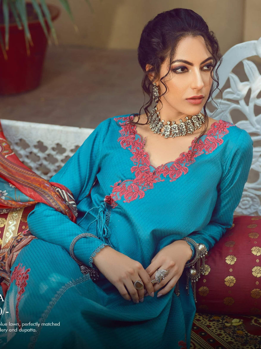 Kinaar by Shiza Hassan Embroidered Lawn Unstitched 3 Piece Suit D-10 Parina - FaisalFabrics.pk