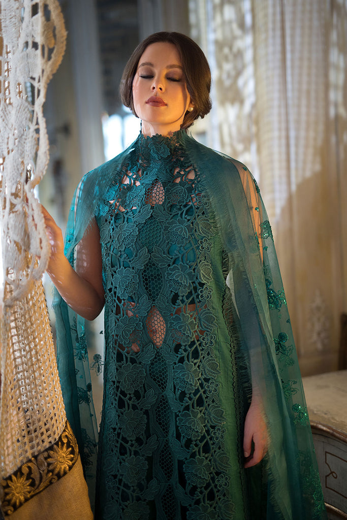 Sobia Nazir Luxury Lawn Unstitched Embroidered 3 Piece Suit L23-13B