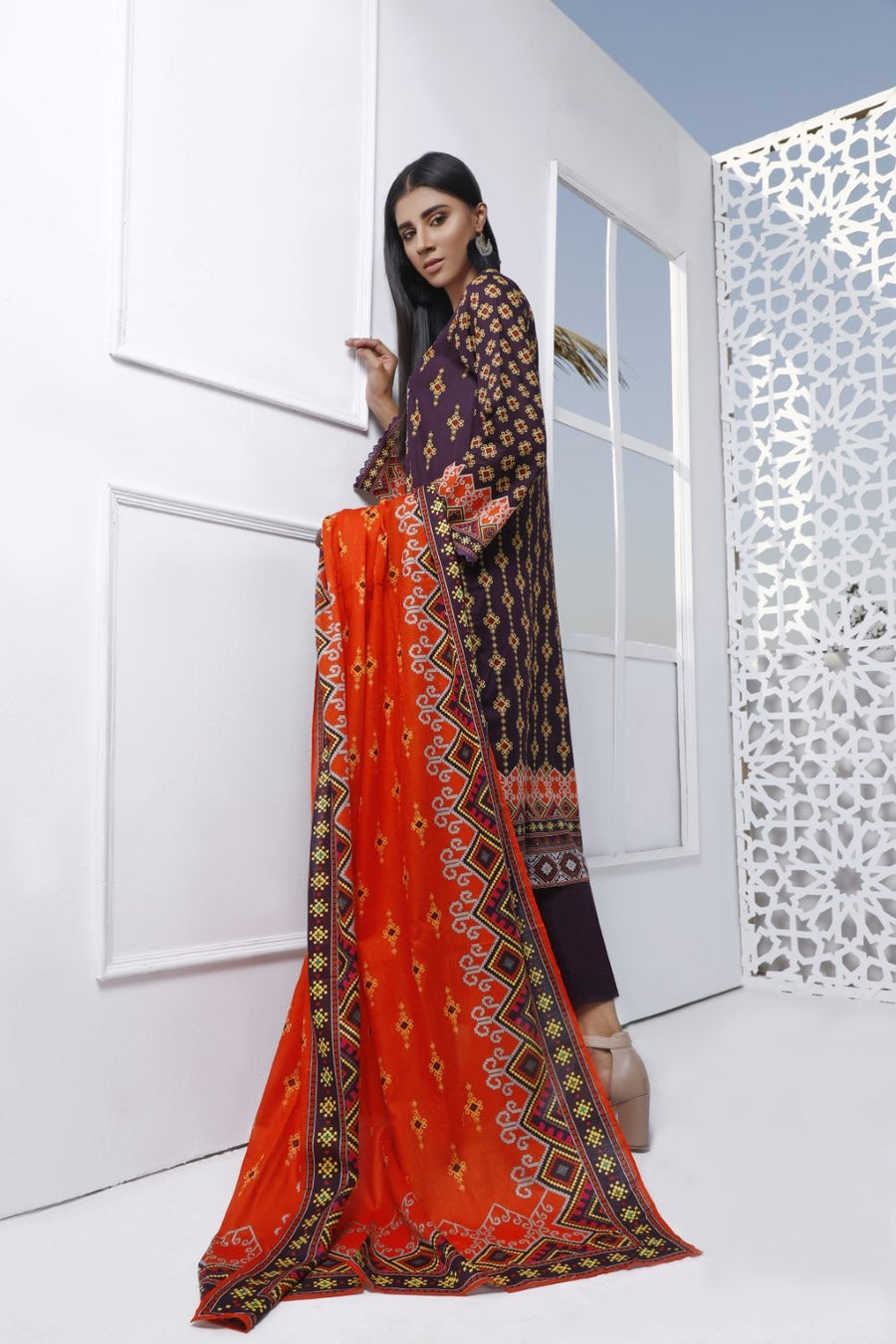 Ittehad Crystal Lawn 2021 Unstitched 3 Piece Printed Suit CL-21124-A - FaisalFabrics.pk