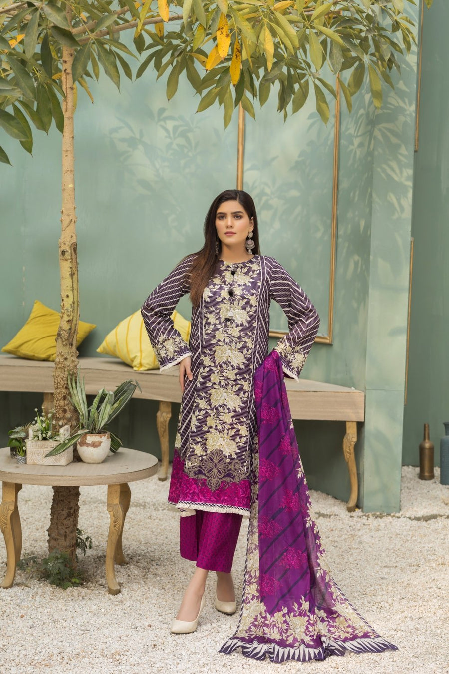 Ittehad Crystal Lawn 2021 Unstitched 3 Piece Printed Suit CL-21134-A - FaisalFabrics.pk