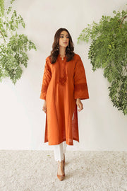 Nuriyaa Winter Tale Embroidered Pret Slub Khaddar 1pc Shirt - LINDA - FaisalFabrics.pk