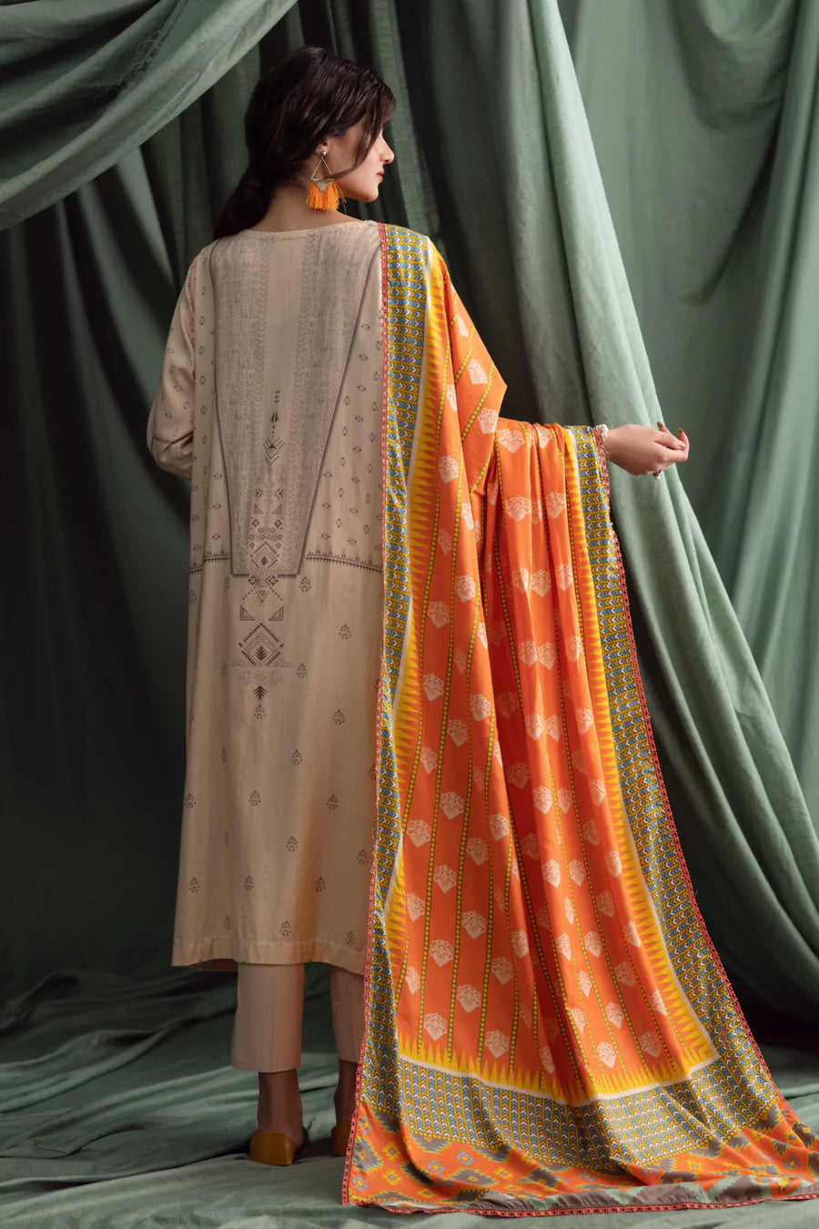 Ittehad Textiles Unstitched Printed Linen 3Pc Suit LNB - 001A
