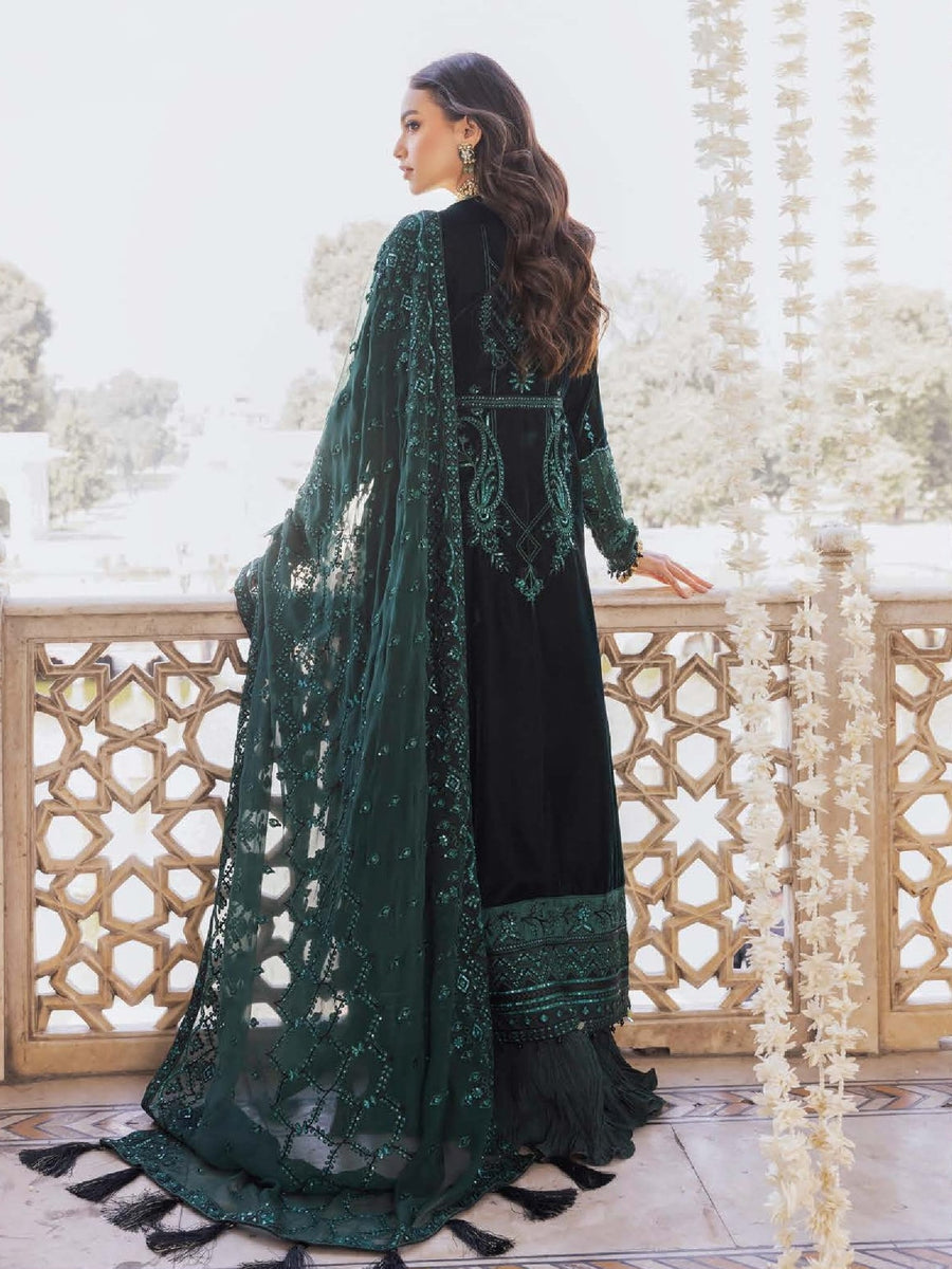 Aik Atelier Baagh Luxury Velvet Unstitched Embroidered Suit Look-08