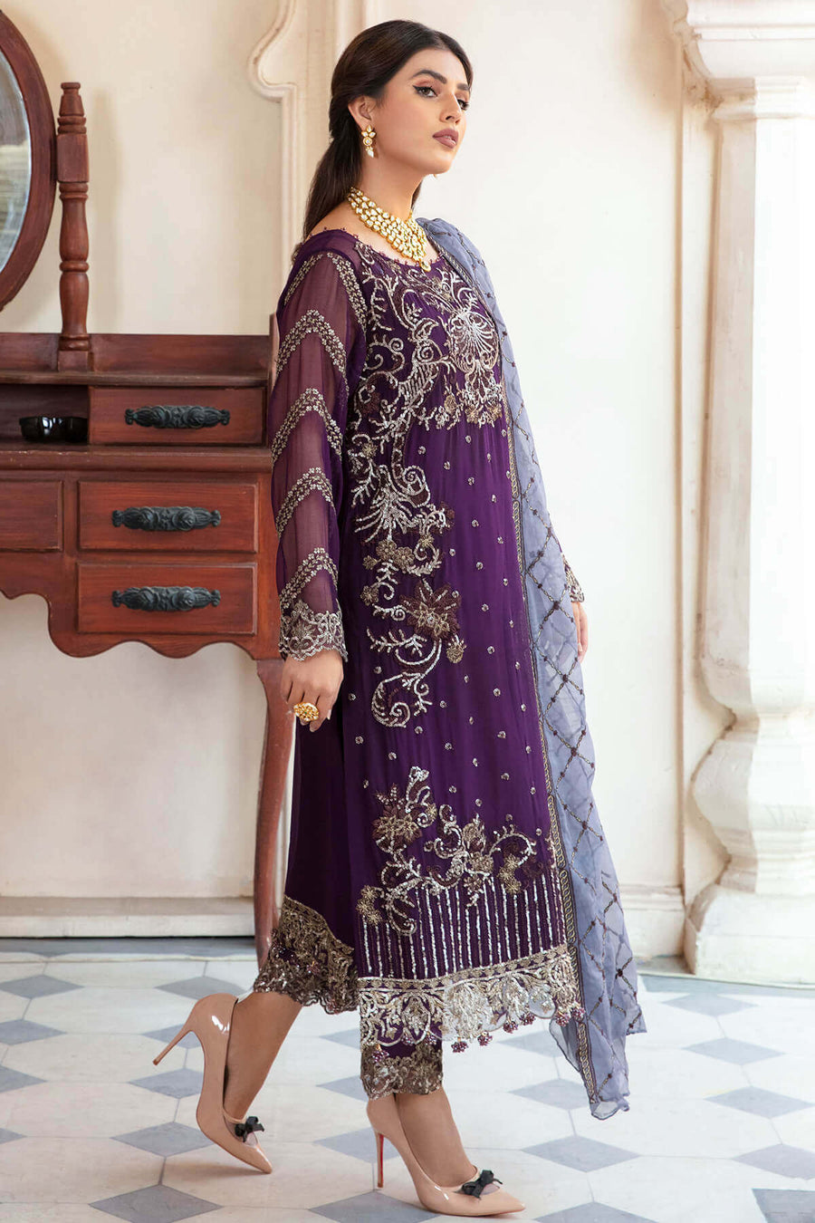 Majestic by Imrozia Premium Amour Sans Fin Formals Suit M-07 Leilani