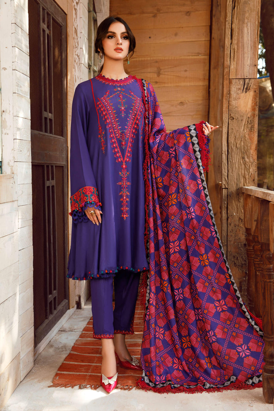 Maria.B M.Prints Winter Shawl Unstitched 3Pc Suit MPT-1604-B