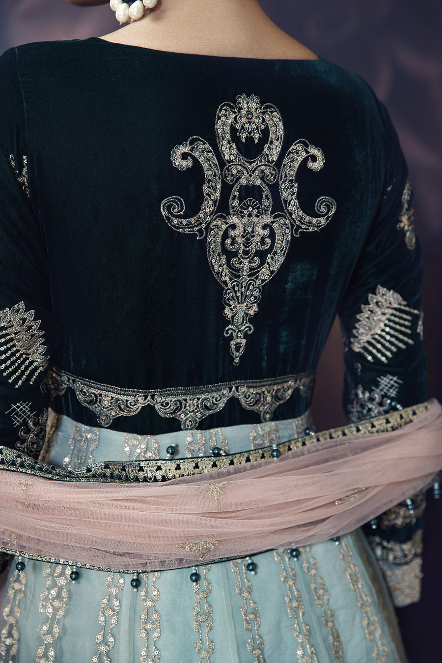 Hous of Nawab Makhmal Velvet Wedding Formals 3PC Suit 06-MANAR - FaisalFabrics.pk