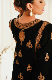 Maryum & Maria The Velvet Dream Wedding Suit MFD-0091 Azlin