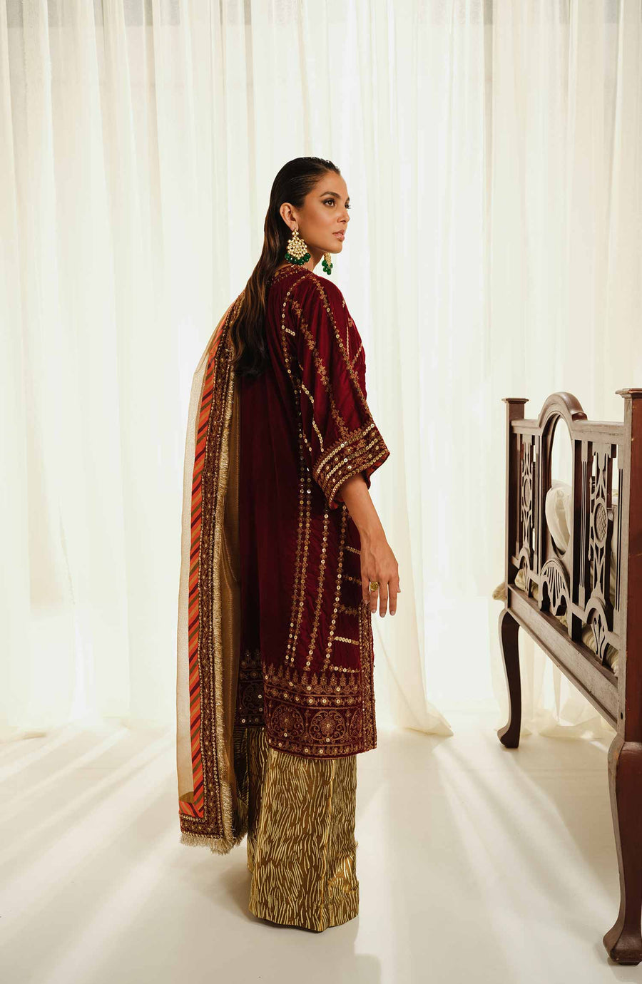 Maryum & Maria The Velvet Dream Wedding Suit MFD-0094 Juli