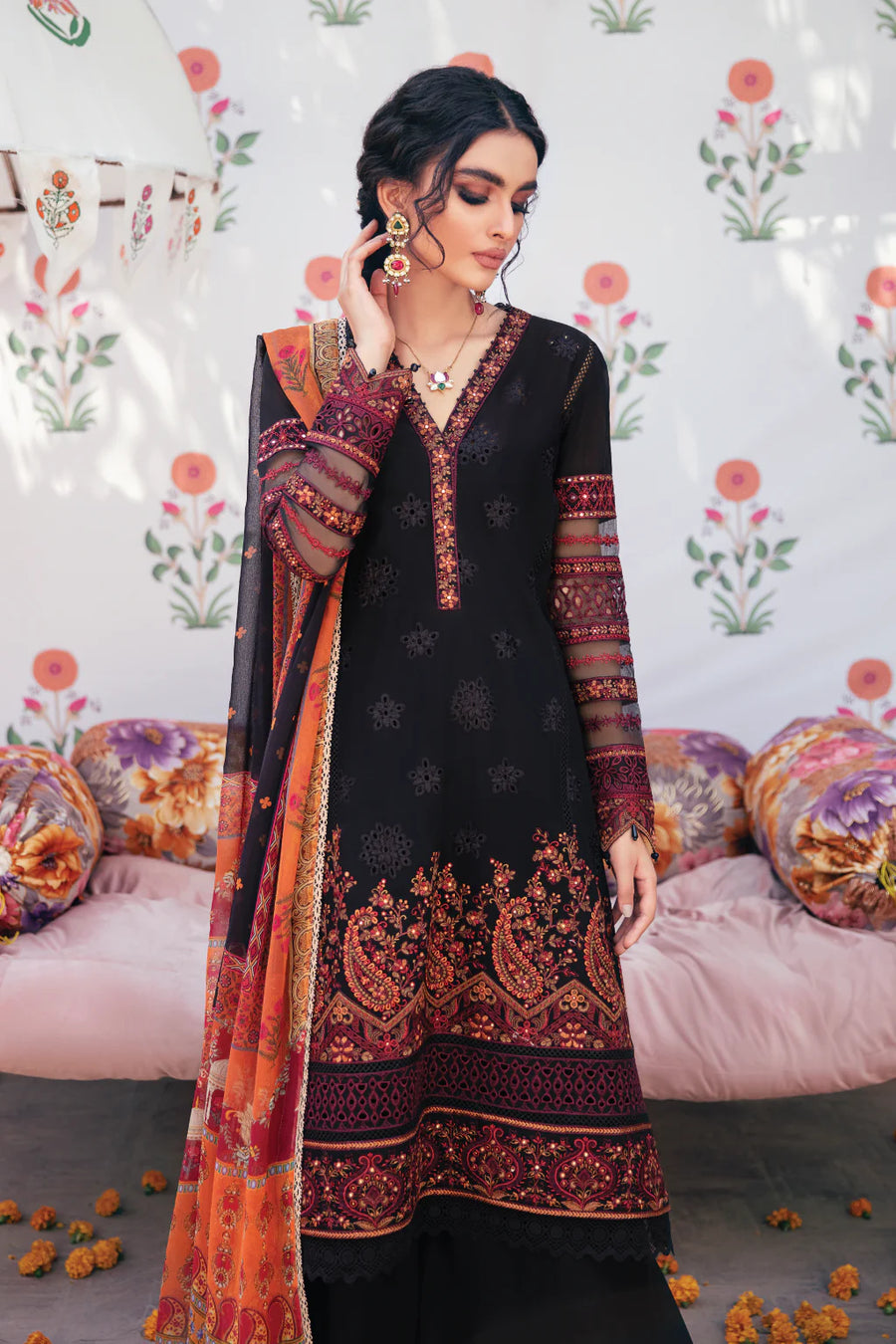 IZNIK Exclusive Embroidered Luxury Lawn Unstitched 3Pc Suit - NAANEEN