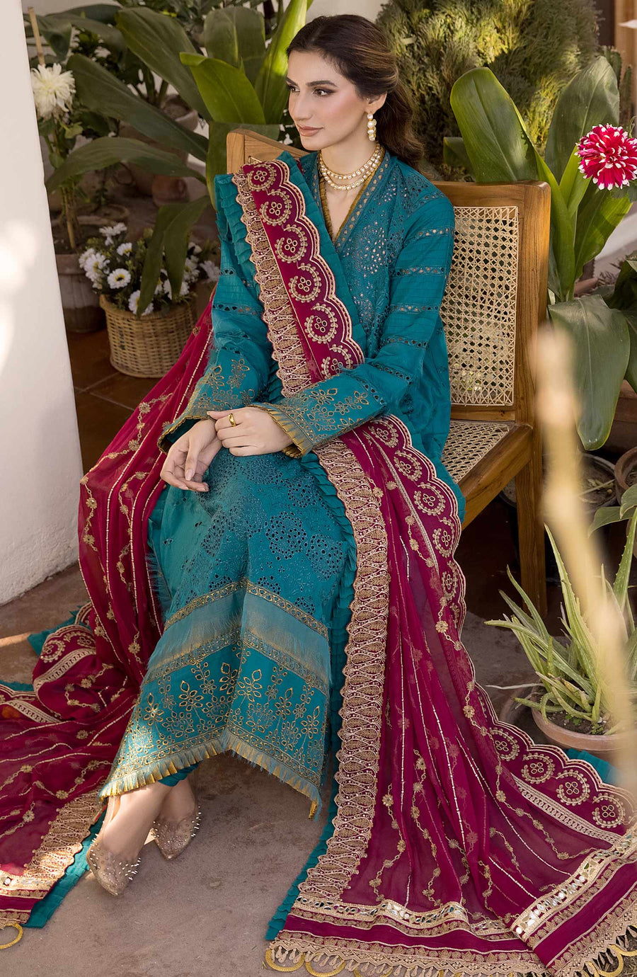 Maryum N Maria Chikankari Ready to Wear 3Pc Suit MLRD-071 Lapis