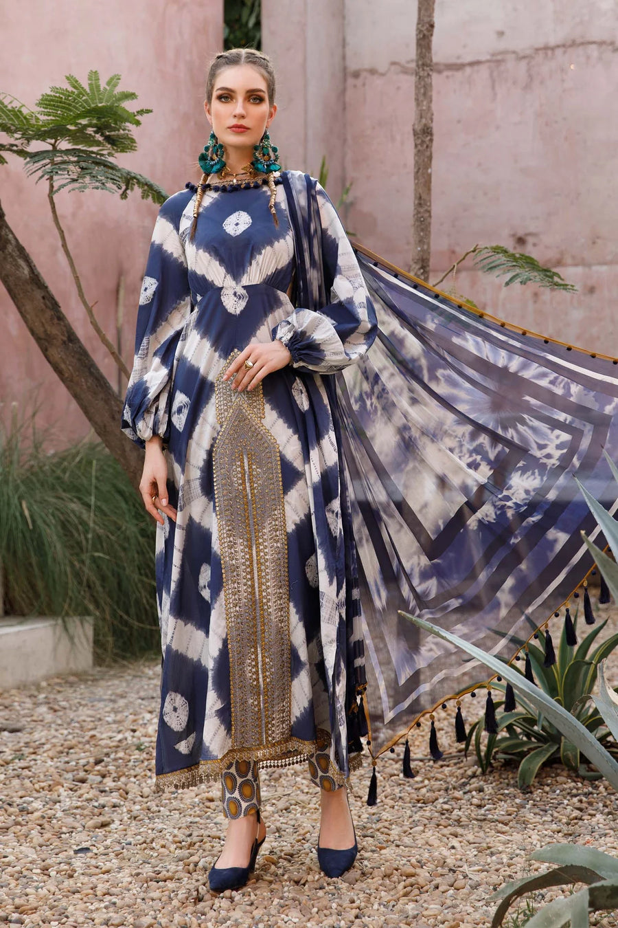 Maria.B M.Prints Lawn Unstitched Embroidered 3 Piece Suit MPT-1702-A