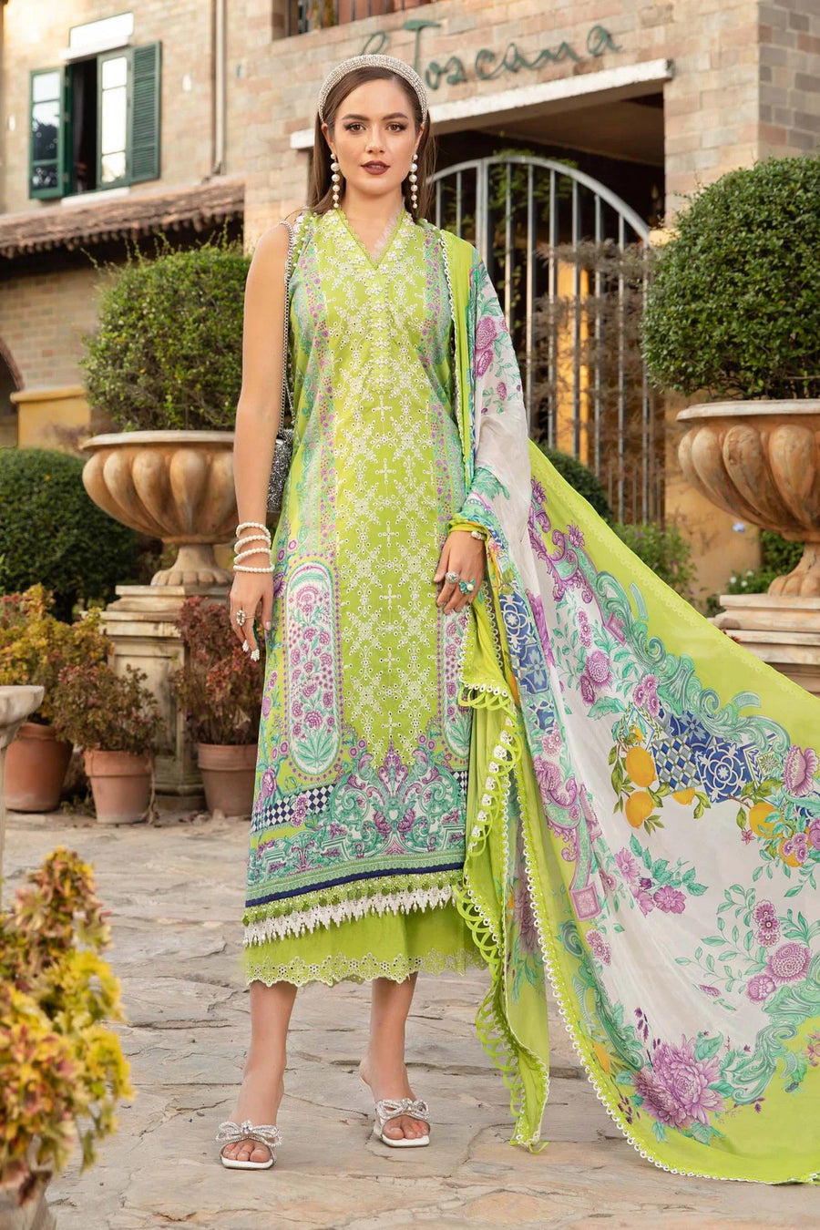 Maria.B M.Prints Lawn Unstitched Embroidered 3 Piece Suit MPT-1705-A