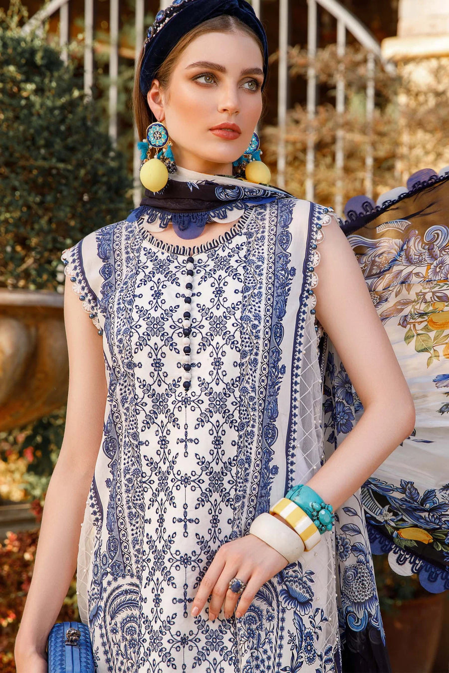 Maria.B M.Prints Lawn Unstitched Embroidered 3 Piece Suit MPT-1705-B