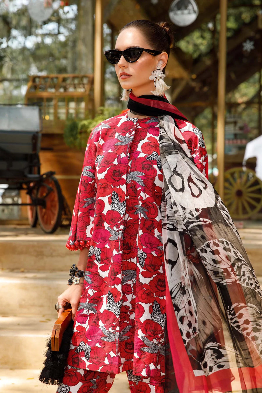 Maria.B M.Prints Lawn Unstitched Embroidered 3 Piece Suit MPT-1710-A