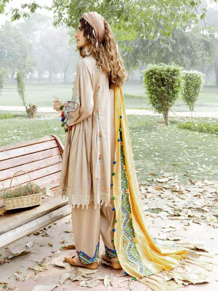 Charizma Signature Masakali Embroidered Marina Jacquard 3pc Suit MSK-18 - FaisalFabrics.pk