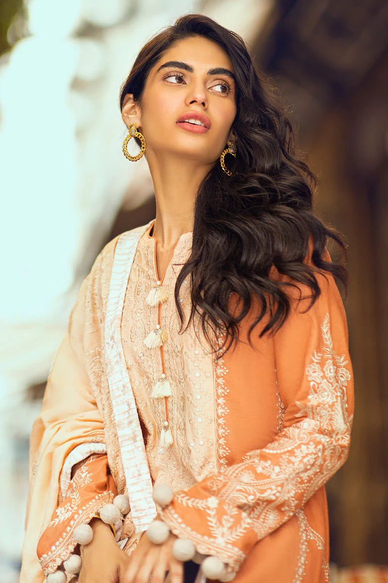 MUSHQ Broadway Returns Unstitched Khaddar 3Pc Suit MW22-01 MAHIRA