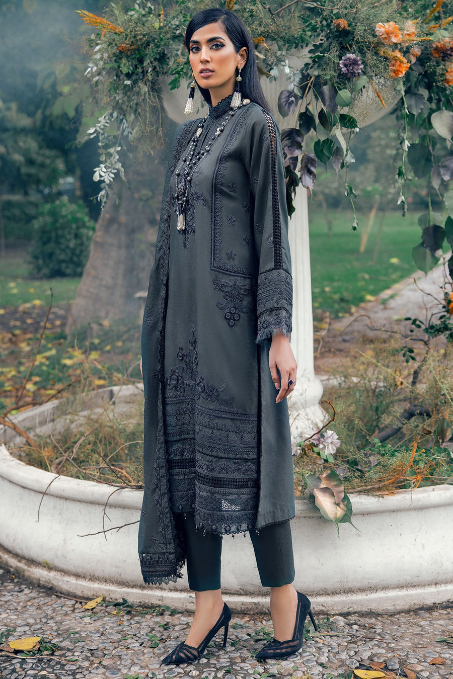 Motifz Premium Winter Embroidered Linen Unstitched Suit 3783-GALIA