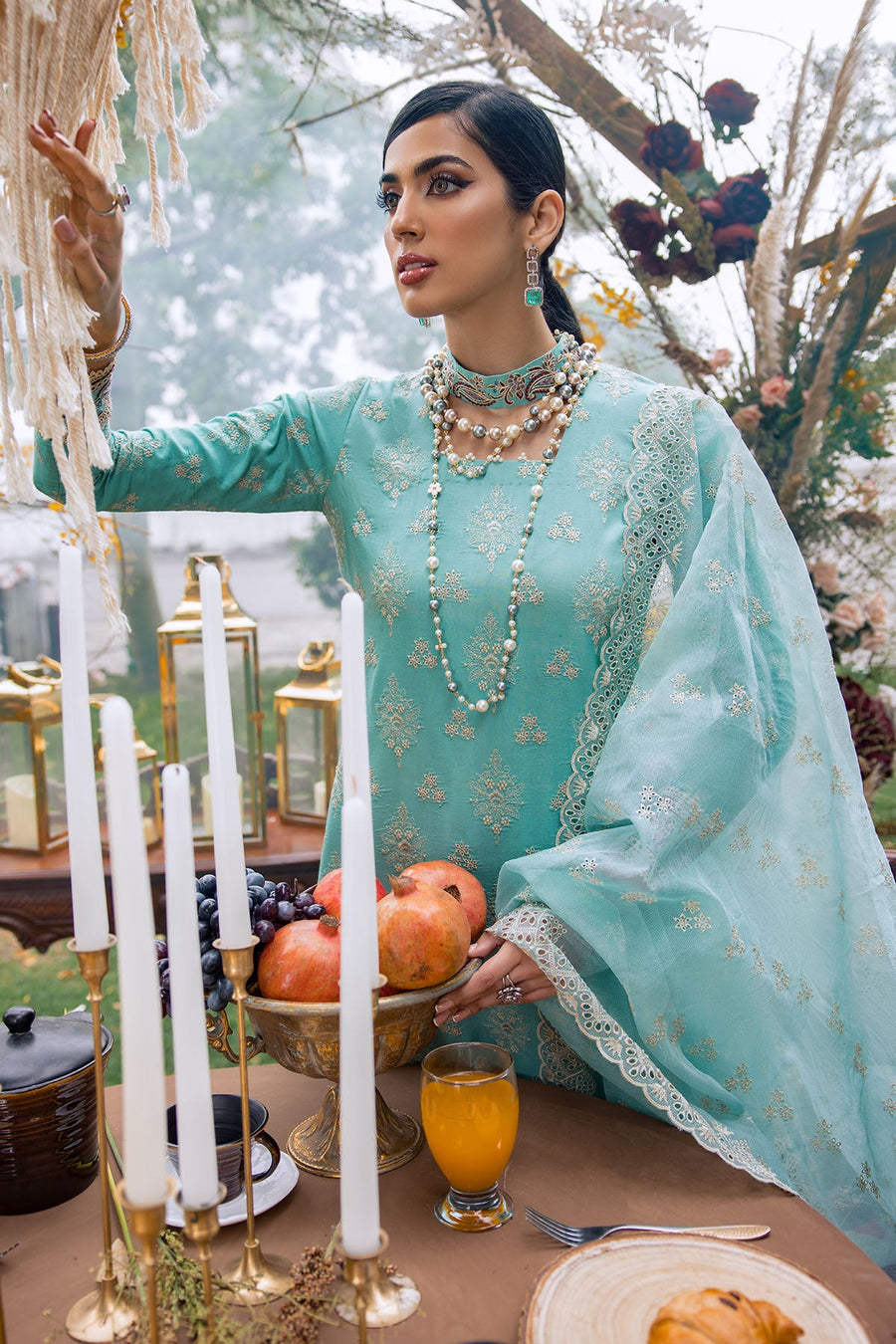 Motifz Premium Winter Embroidered Linen Unstitched Suit 3789-LAPINS