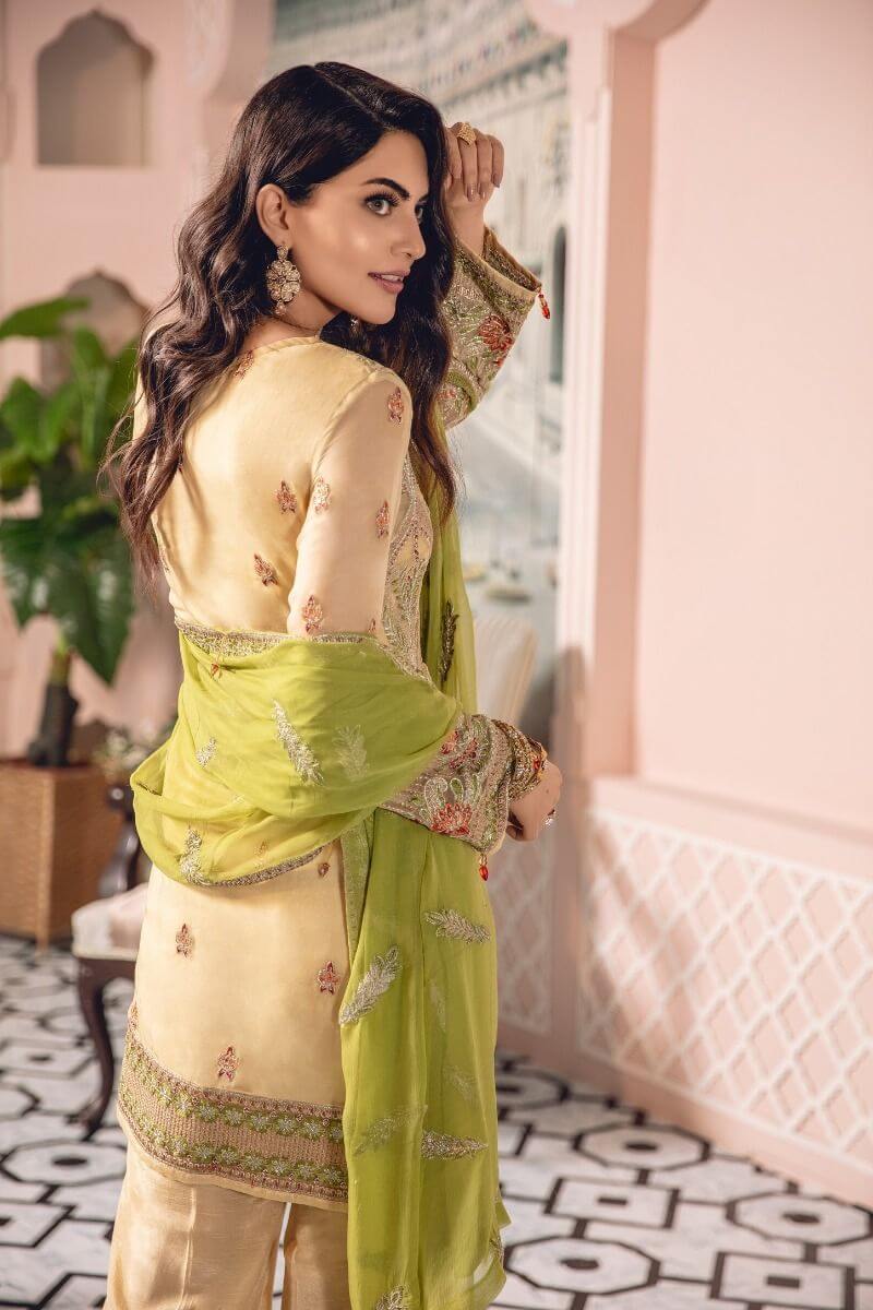 Freesia by Maryum N Maria Embroidered Chiffon 3 Pc Suit FE-04 Limonium - FaisalFabrics.pk