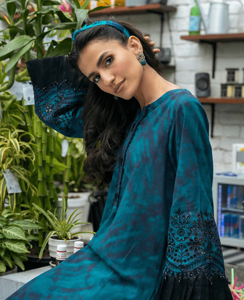 NUREH Ballerina Embroidered Chikankari Khaddar 2Pc Suit NU2-69