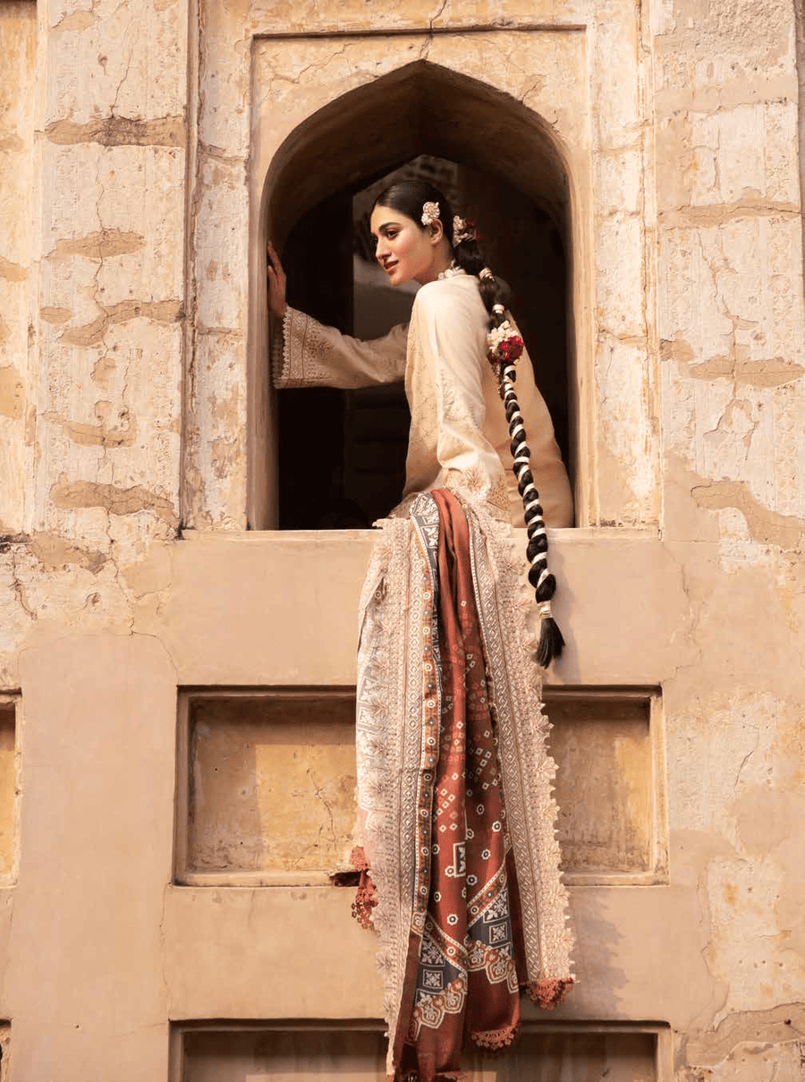 NUREH Maya Embroidered Khaddar Unstitched 3Pc Suit NW-67