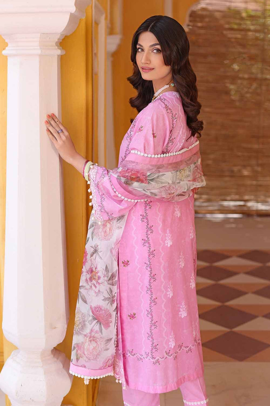 Gul Ahmed Festive Eid Embroidered Lawn Unstitched 3Pc Suit OG-32009