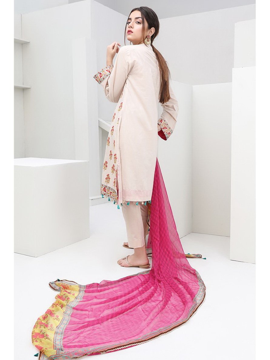 Orient Textile PASTEL CHIC Embroidered Lawn 3PC Suit OTL 19 076 A U - FaisalFabrics.pk