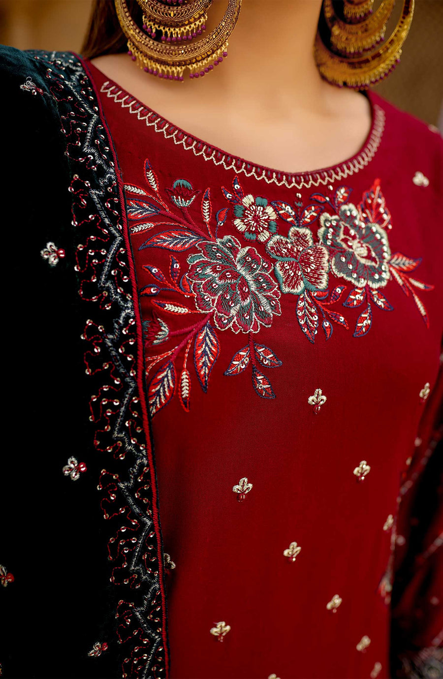 Waresha Luxury Embroidered Sweet Leather Unstitched 3Pc Suit PL-605