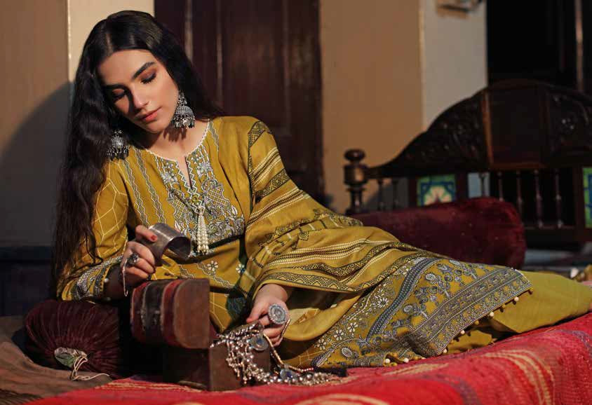 Gul Ahmed Pure Joy of Winter Printed Khaddar 3Pc Suit PVS-12003 A