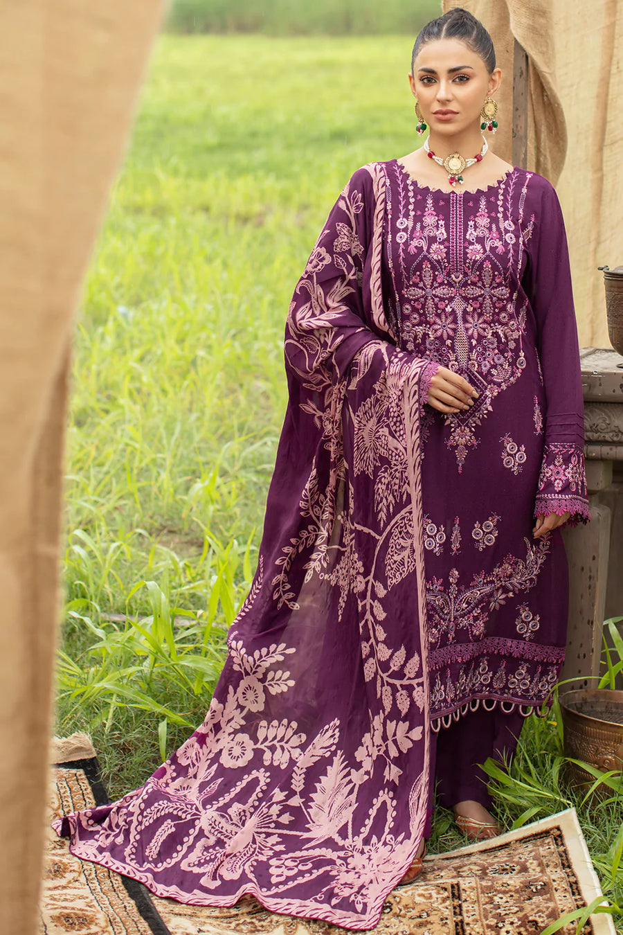 Ramsha Reet Embroidered Luxury Karandi Unstitched 3Pc Suit R-610
