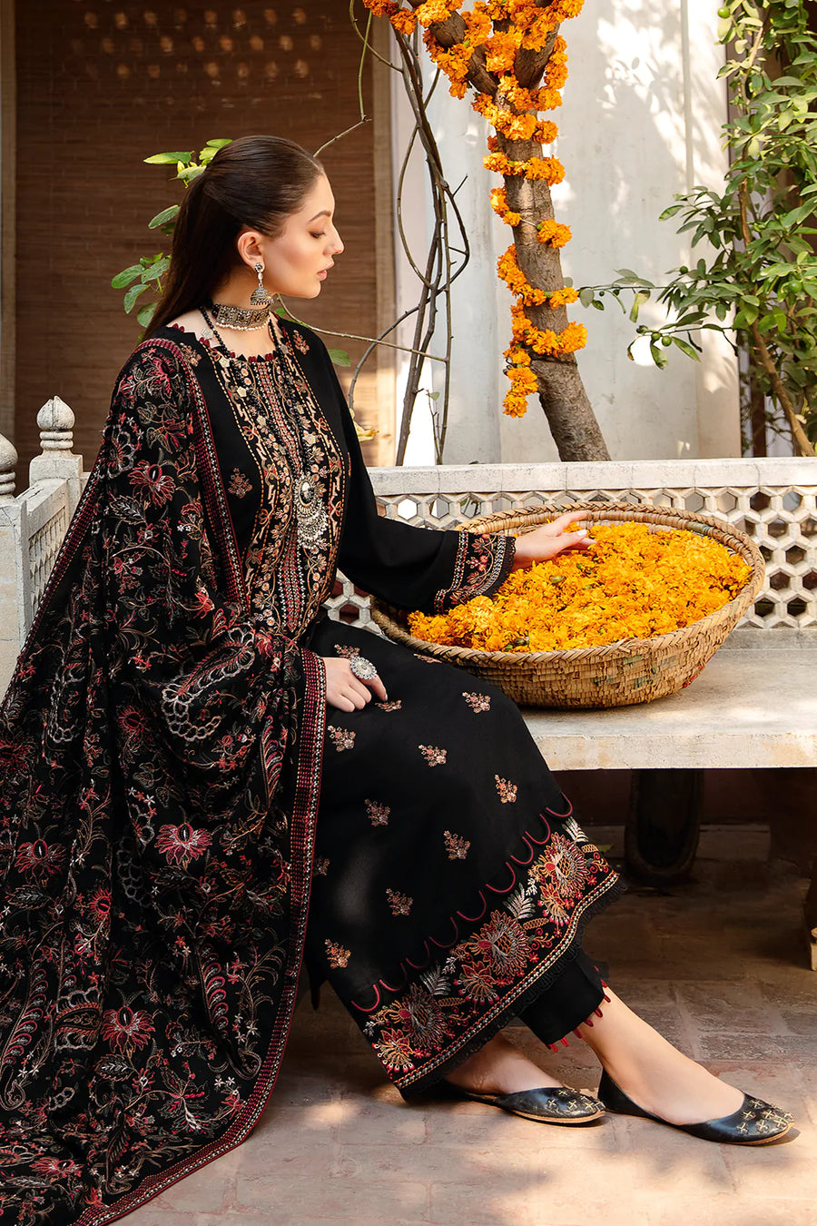 Ramsha Reet Vol-07 Embroidered Luxury Karandi Unstitched 3Pc R-702