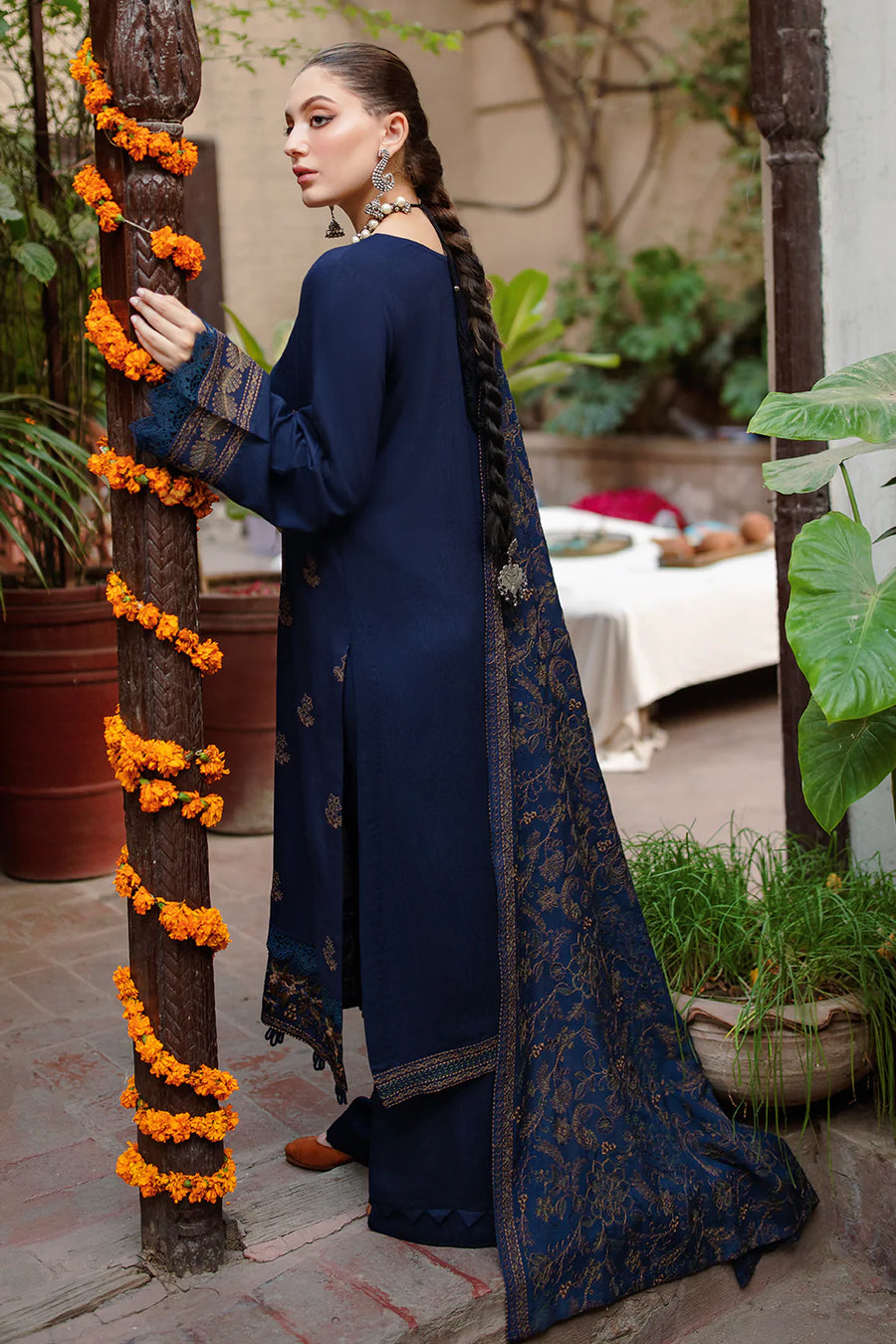 Ramsha Reet Vol-07 Embroidered Luxury Karandi Unstitched 3Pc R-704