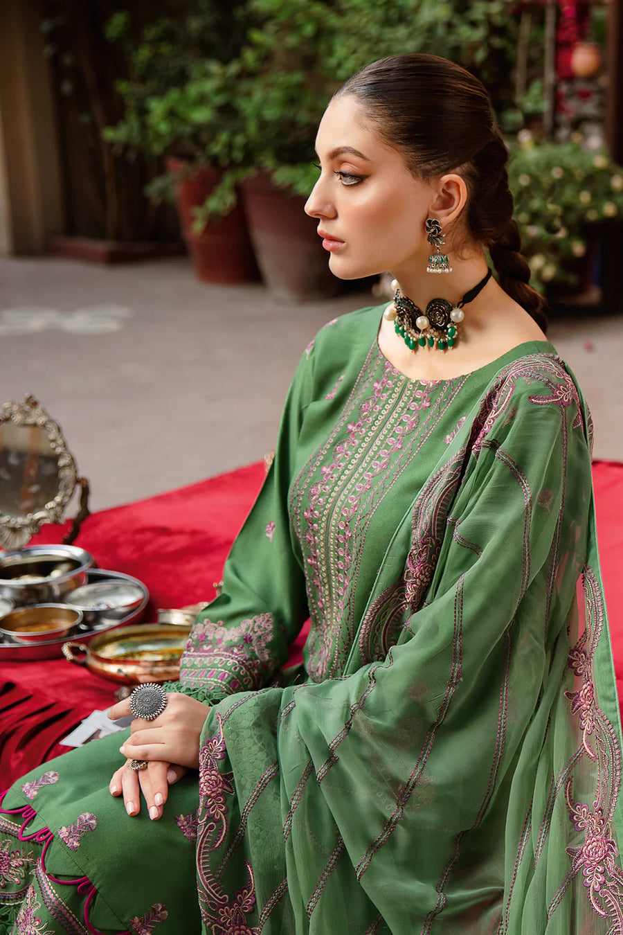 Ramsha Reet Vol-07 Embroidered Luxury Karandi Unstitched 3Pc R-710