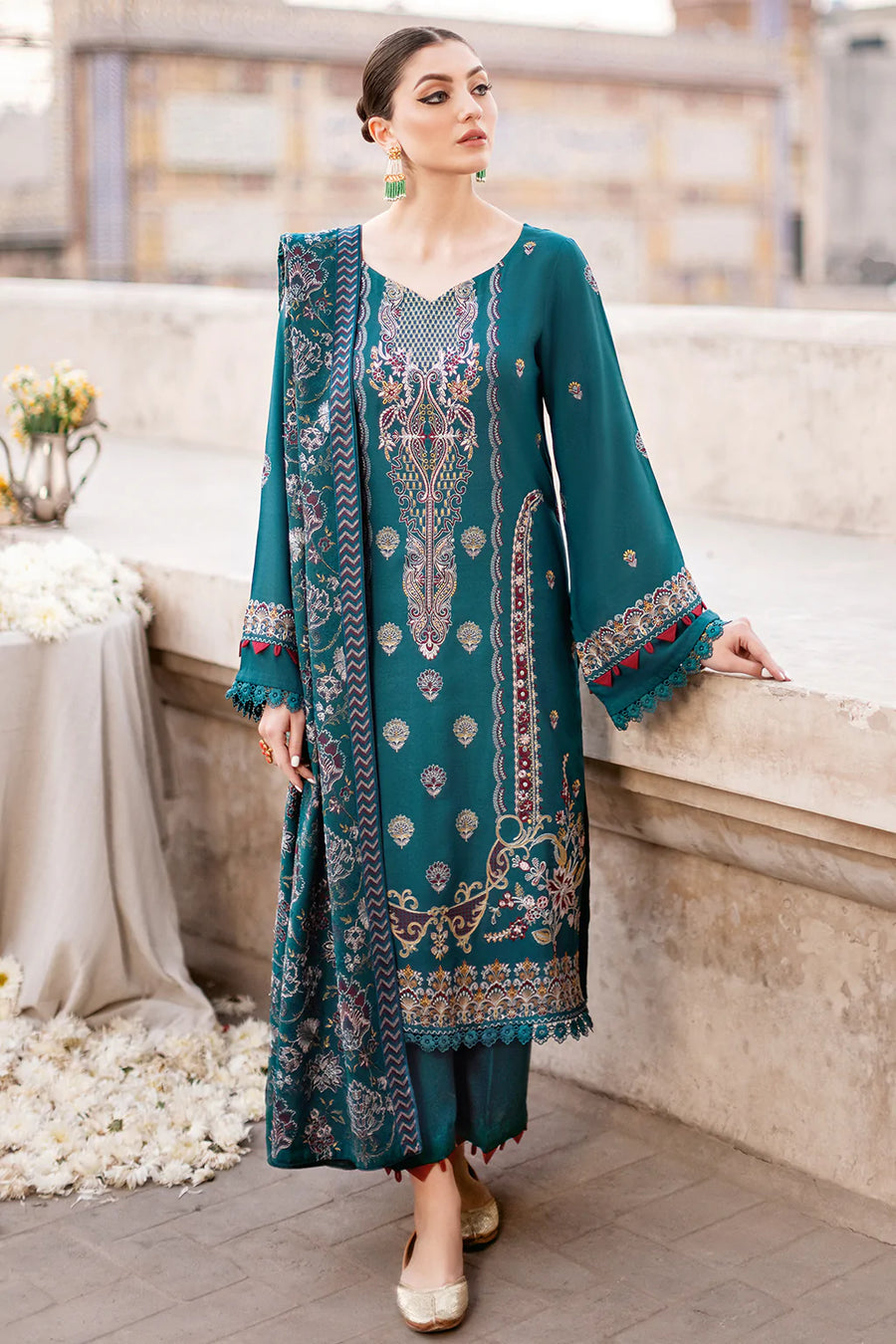 Ramsha Reet Vol-08 Embroidered Luxury Karandi Unstitched 3Pc R-804
