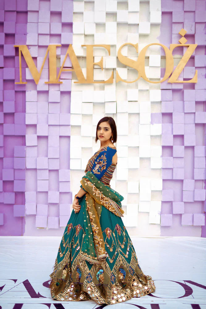 Maria Osama Khan - RIWAYAT