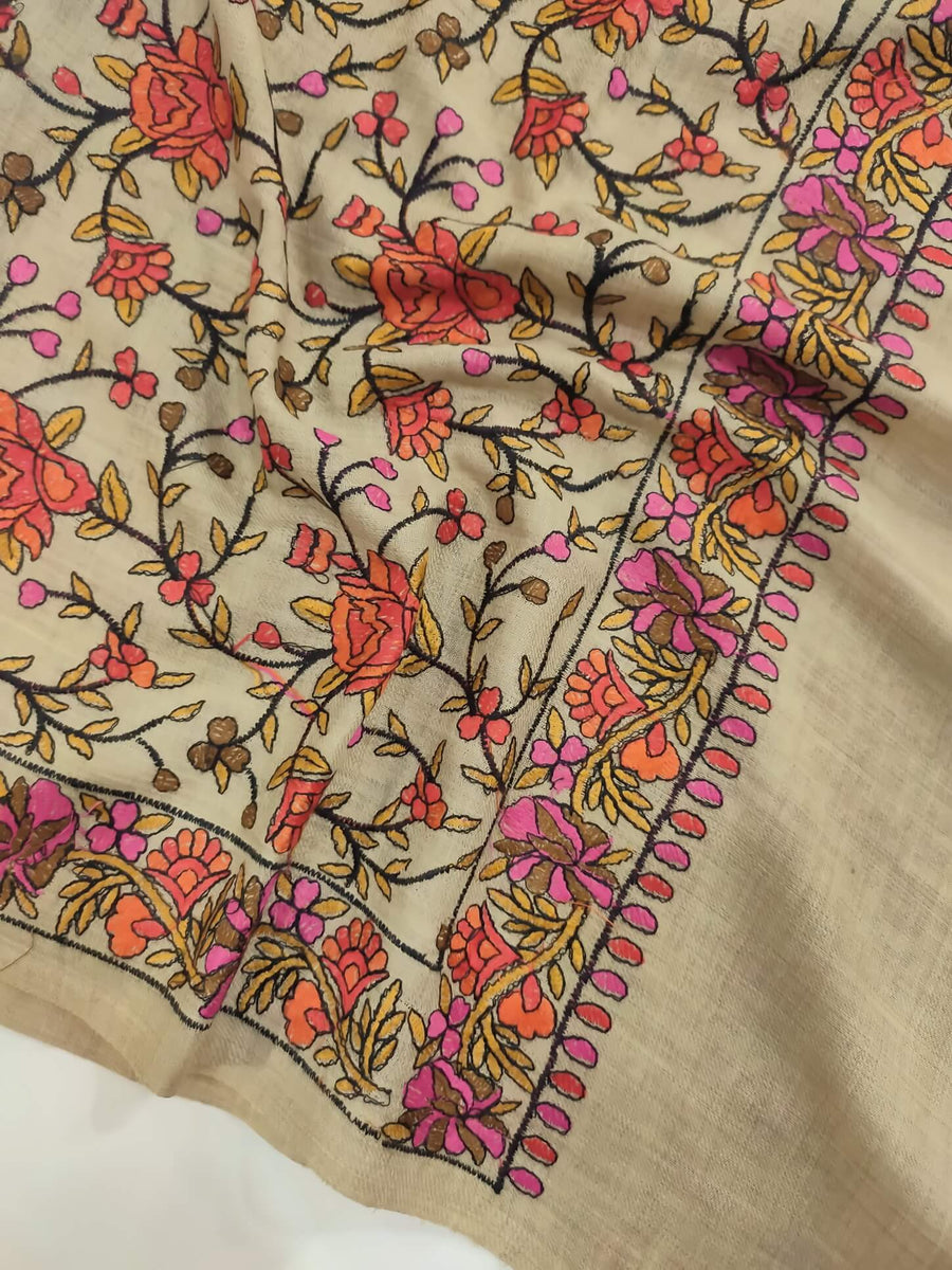 Womens Fine Wool Kashmiri Embroidered Shawl RK-04 - FaisalFabrics.pk