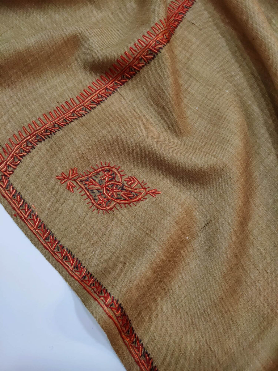Womens Kashmiri Hand Embroidered Shawl, Border Design Work RK21014 - FaisalFabrics.pk