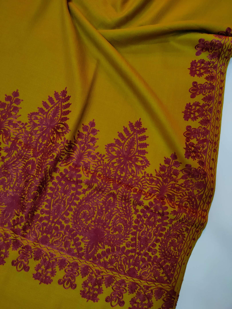 Womens Kashmiri Hand Embroidered Fine Wool Shawl RK21092 - FaisalFabrics.pk