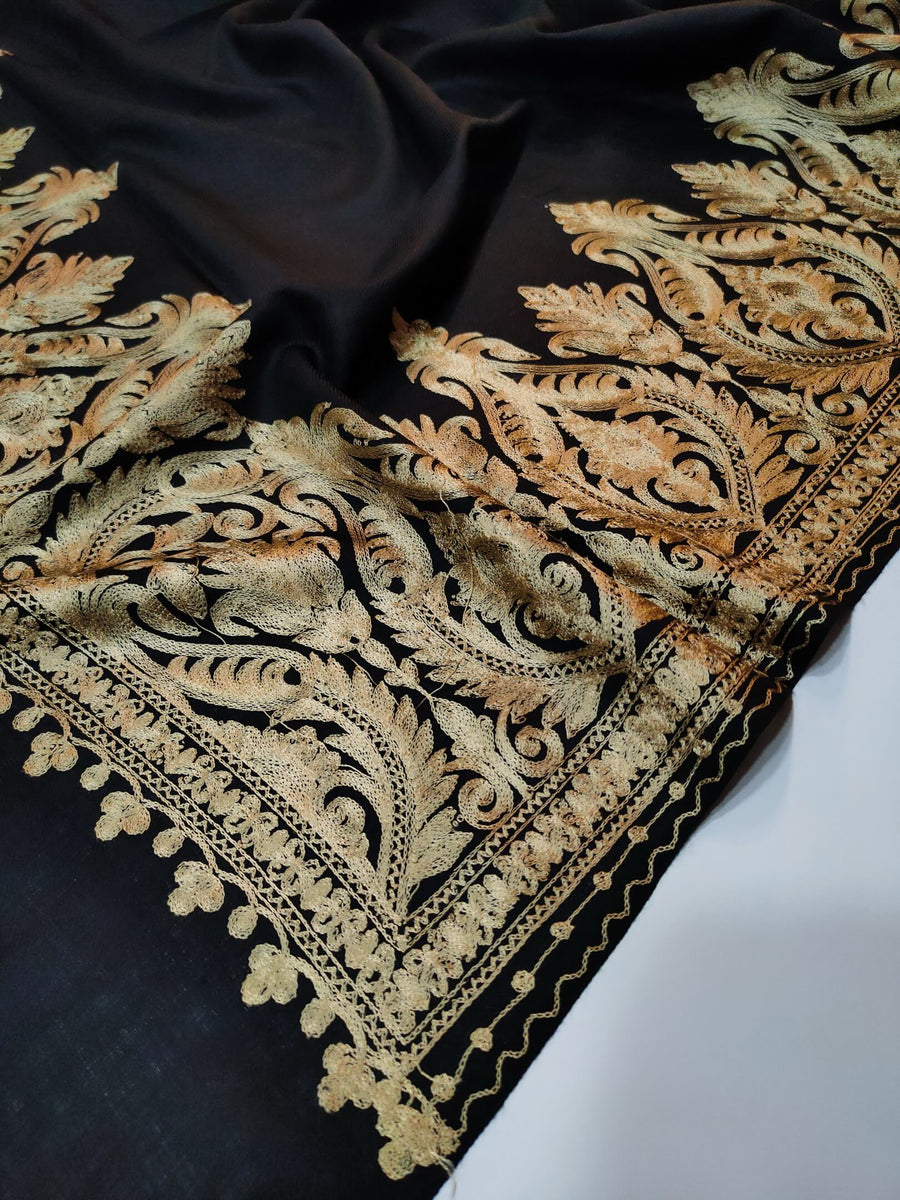 Womens Kashmiri Hand Embroidered Fine Wool Shawl RK21096 - FaisalFabrics.pk