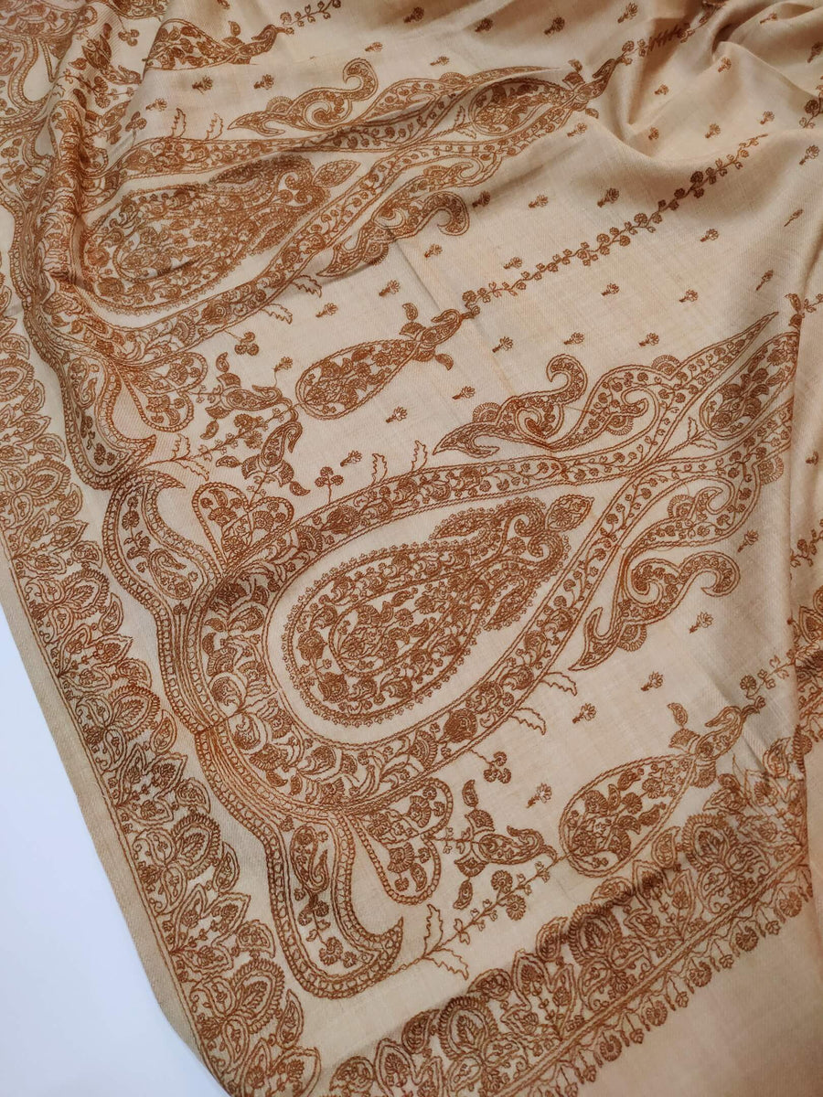 Womens Kashmiri Hand Embroidered Fine Wool Shawl RK21103 - FaisalFabrics.pk