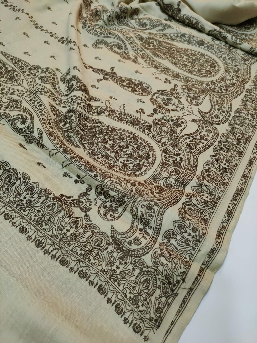 Womens Kashmiri Hand Embroidered Fine Wool Shawl RK21104 - FaisalFabrics.pk