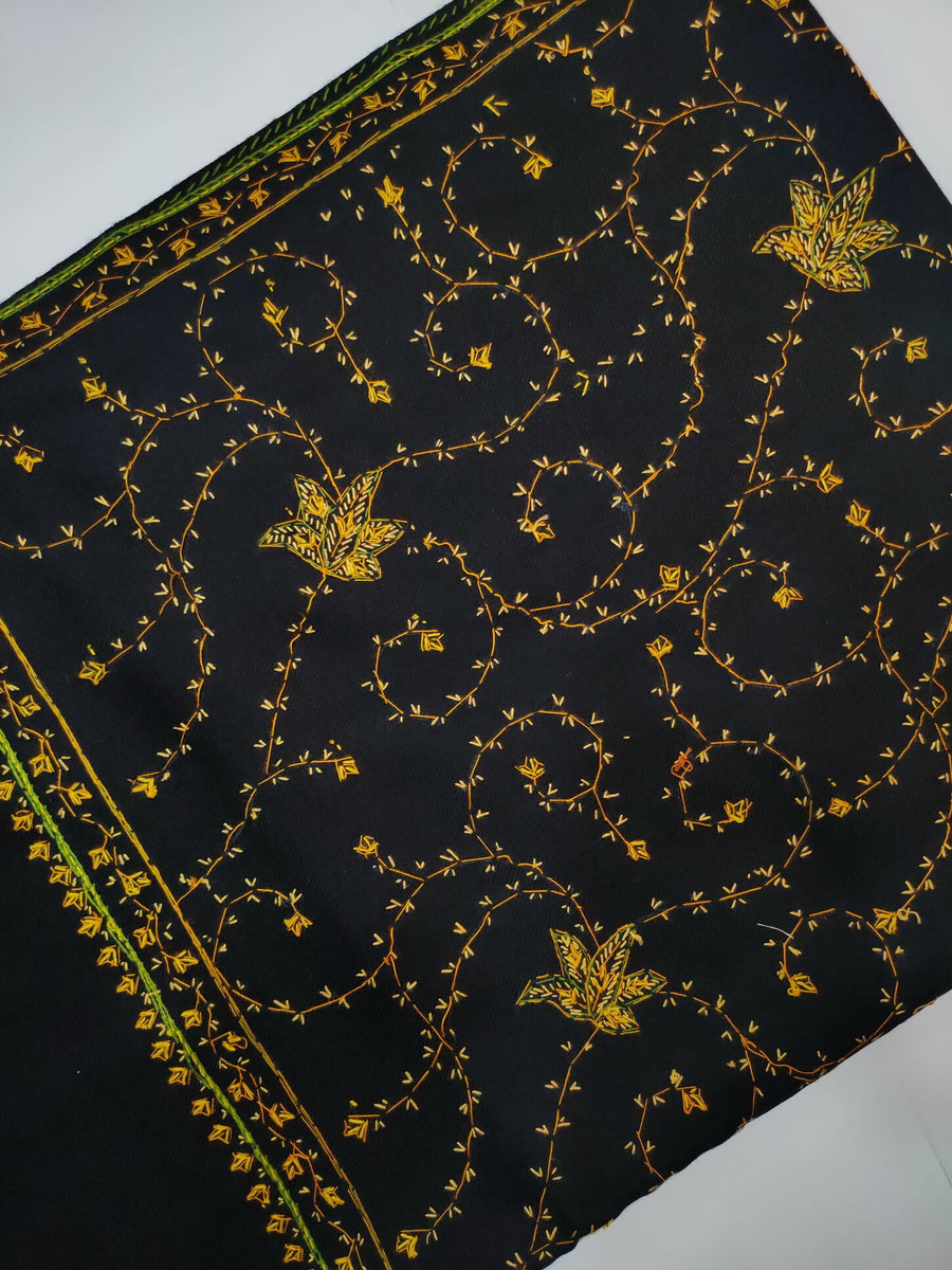 Womens Kashmiri Hand Embroidered Fine Wool Shawl RK21131 - FaisalFabrics.pk
