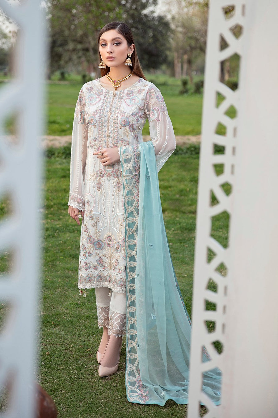 Ramsha Vol-20 Embroidered Luxury Chiffon Unstitched 3PCS Suit F-2008 - FaisalFabrics.pk