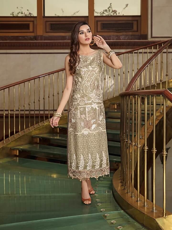 Ramsha Luxury Chiffon Vol-18 Embroidered 3Pc Suit F-1801 - FaisalFabrics.pk
