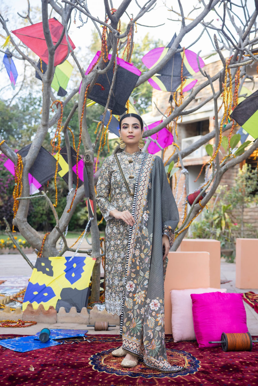 Regalia Salina Embroidered Chikankari Unstitched 3 Piece Suit SCK-10