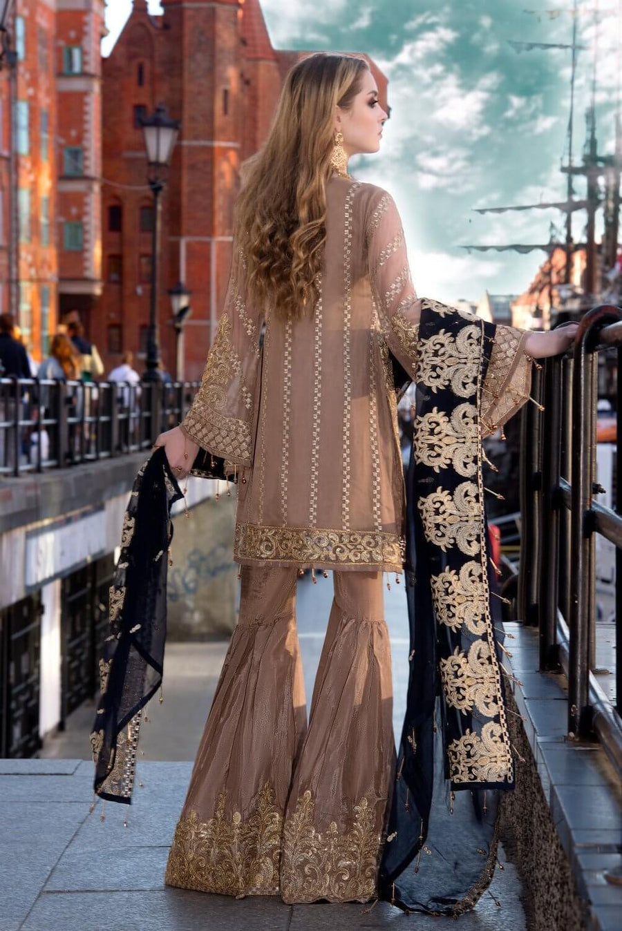 Maryum N Maria Shamrock Luxury Wedding Collection SD-05 - FaisalFabrics.pk